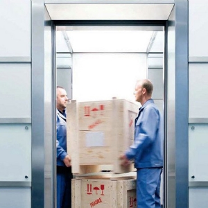 載貨電梯